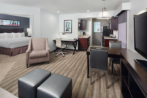 Hyatt House Lax Manhattan 3* El Segundo
